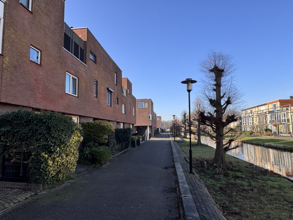 Hoogwaardige kunststof kozijnen inclusief montage door Gewoon DICK in Krimpen aan den IJssel